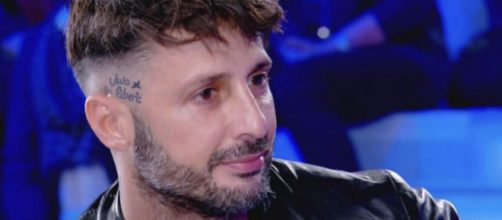 Fabrizio Corona starebbe per risposarsi: pubblicazione di nozze con la 47enne Lia.