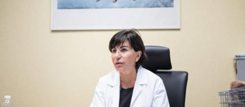 Maria Rita Gismondo esprime perplessità sul vaccino anti coronavirus.