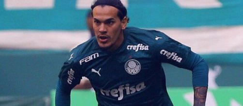 O zagueiro paraguaio Gustavo Goméz, do Palmeiras, aparece como uma das melhores opções. (Arquivo Blasting News)