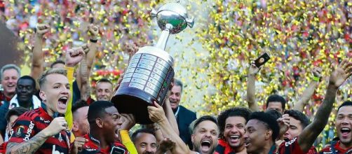 Clube do Flamengo comemorando o título da Libertadores. (Arquivo Blasting News)