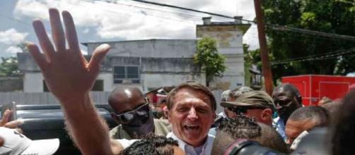 Bolsonaro defende a volta do sistema de votos impresso. (Arquivo Blasting News)