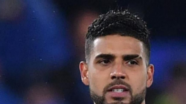 Emerson Palmieri potrebbe trasferirsi alla Juventus.