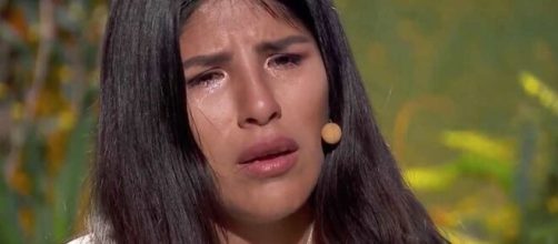 Isa Pantoja llora al sentirse rechazada por su madre