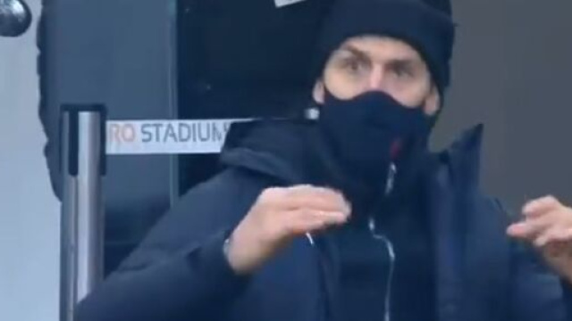 Milan, Ibrahimovic reagisce all'esultanza di Romagnoli.