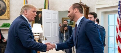 Eduardo Bolsonaro questiona apuração das eleições nos Estados Unidos. (Joyce N. Boghosian/Casa Branca)