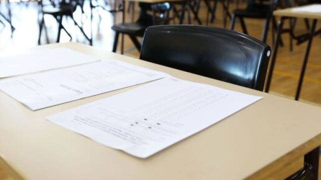 Stop a concorsi pubblici e privati: secondo l'ultimo Dpcm riprenderanno dopo il 3 dicembre.