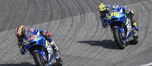 MotoGP a Valencia, dominio delle Suzuki.