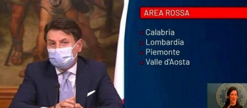 Nelle prossime ore il governo potrebbe dichiarare la Campania zona rossa.