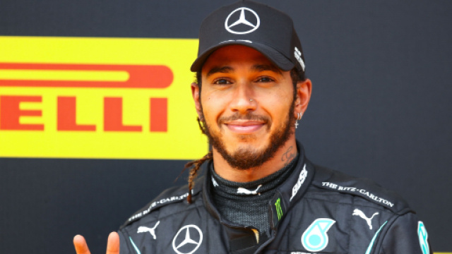 Lewis Hamilton positivo al coronavirus