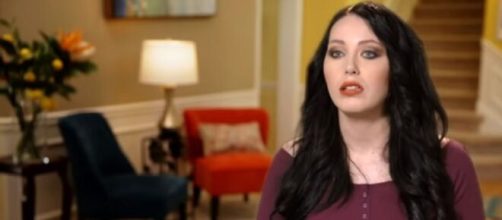 ‘90 Day Fiancé’: Trouble for Deavan, an Instagram account leaks her OnlyFans content. [©tlc uk/ YouTube]