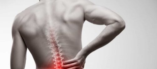 Desvalorizar a dor nas costas pode levar a incapacidade crônica. (Arquivo Blasting News)