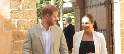 First Christmas in the US for Prince Harry and Meghan Markle. How they are spending it. [Image source/Entertainment Tonight YouTube video]