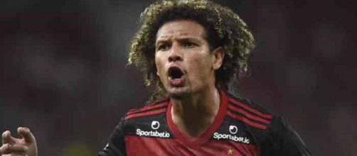 Na eliminação do Flamengo na Libertadores de 2020, Arão foi de herói a vilão. (Arquivo Blasting News)