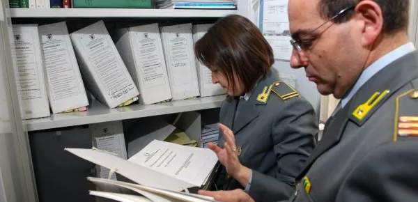 Ispezioni fiscali, per la Cassazione il segreto professionale le blocca