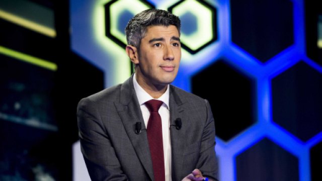 SMAÏL BOUABDELLAH : J'AI ÉTÉ BERCÉ PAR L'ALGÉRIE-ALLEMAGNE DE 82 - sans-filtre.fr