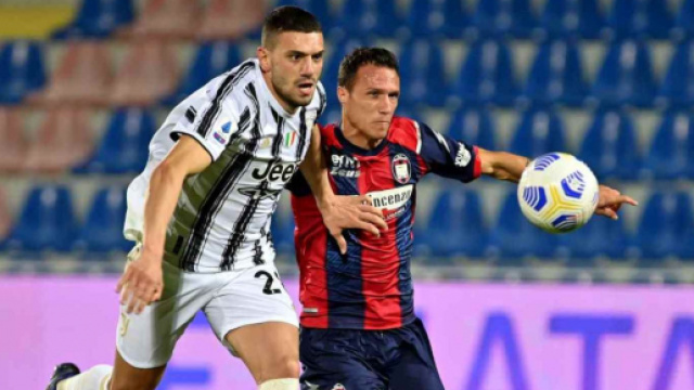 Crotone, due offerte dall'estero per Luca Siligardi.