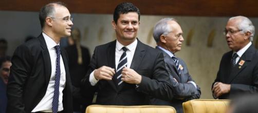 André Mendonça e Moro discutem por causa de Bolsonaro nas redes sociais. (Arquivo Blasting News)
