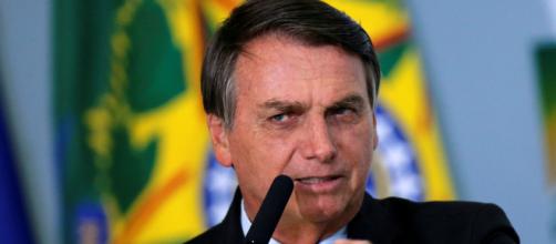 Bolsonaro anuncia aumento do salário mínimo para R$ 1.100 em 2021. (Arquivo Blasting News)