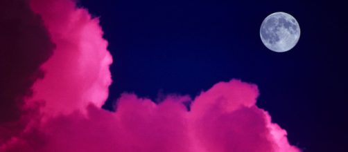 L'oroscopo del giorno 11 dicembre: la Luna entra in Scorpione, Bilancia tra i migliori (2^ metà).
