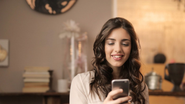 Oroscopo del giorno 12 dicembre: Scorpione 'voto 9', Capricorno giù di morale (2ª tranche).