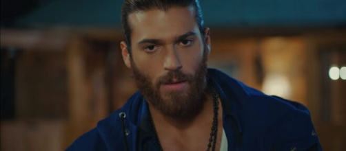 Can Yaman: una possibile nuova serie drammatica per l'attore.