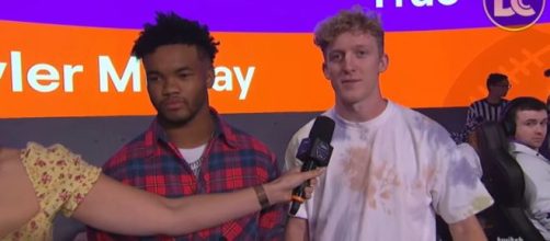 Kyler Murray and Tfue during the Fortnite X NFL Streamer Bowl. [Image source: Daily Clips Central/YouTube ]