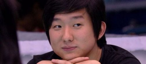 Pyong Lee acabou passando dos limites na última festa do 'BBB20'. (Reprodução/TV Globo)