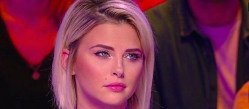 TPMP : Kelly Vedovelli partage des souvenirs d'enfance. Credit: Capture C8