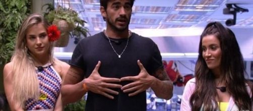 'BBB20': Guilherme, Gabi e Bianca protagonizam cena curiosa no 'BBB20'. (Reprodução/TV Globo)