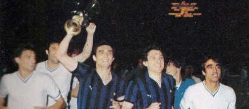 Inter-Napoli 2-1, finale della Coppa Italia 1977/78: giro d'onore per i nerazzurri.