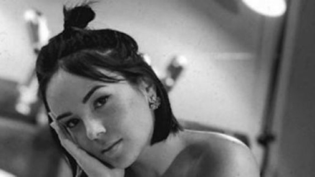 Agathe Auproux parle de sa nouvelle émission. Credit: Instagram/Agatheauproux