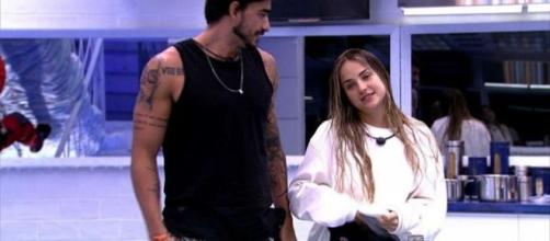 Guilherme e Gabi viveram momentos tensos no 'BBB20' antes de consolidar a relação. (Reprodução/TV Globo)
