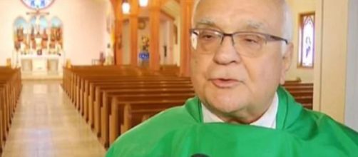 Don Bucci, parrocco di una chiesa nello stato del Rhode Island, ha detto parole sconvolgenti: 'La pedofilia non uccide nessuno, l’aborto sì'.