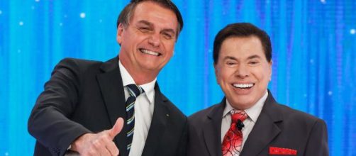 Jair Bolsonaro e Silvio Santos já vem estreitando uma relação desde 2019, tanto que a emissora demonstra apoio ao governo. (Reprodução/wikimedia)