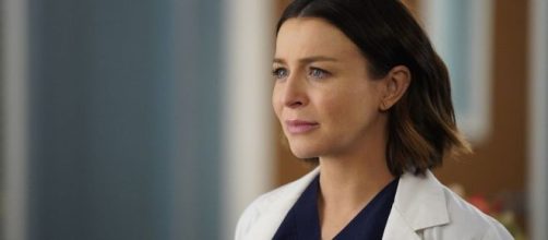 Krista Vernoff ha spiegato che la verità sulla gravidanza di Amelia Shepherd verrà mostrata nei prossimi episodi di Grey's Anatomy.