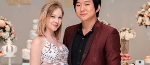 O filho de Pyong Lee nasceu para a felicidade do casal. (Reprodução/Instagram)