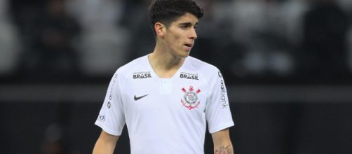 Ángelo Araos está sem espaço no Corinthians. (Arquivo Blasting News)