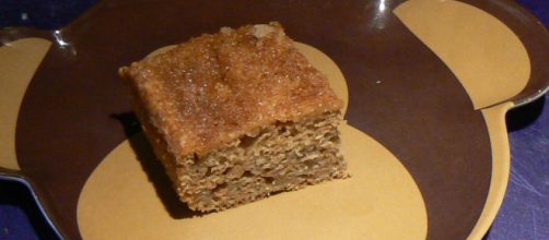 Week 5 - Applesauce Cake on a Monkey Plate [Source: John Fladd - Flickr]