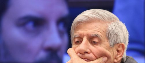 Até mesmo o governo reprovou fala de Heleno sobre chantagem do Congresso. (Arquivo Blasting News)