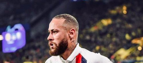 PSG : Les joueurs se concentrent alors que des entraineurs de Ligue 1 encourage le club. Credit : Instagram/Neymarjr