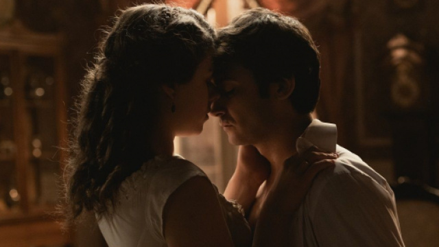 Una Vita anticipazioni Spagna: Liberto tradisce Rosina e finisce a processo