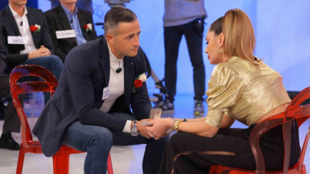 Ida e Riccardo del trono over di Uomini e Donne insieme alla registrazione del 23 febbraio.