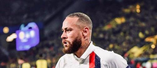 Selon L'Equipe, Neymar ne ce serait pas entrainé avec les joueurs du PSG. Credit: Instagram/Neymarjr