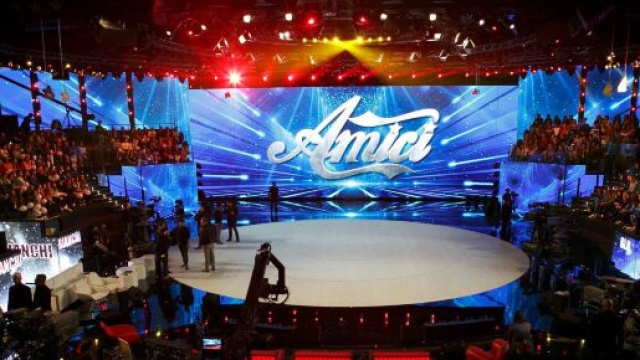 Anticipazioni Amici 19: giudici e ospiti della prima puntata