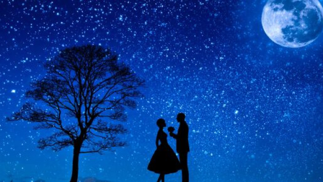 Oroscopo per l'amore dal 9 al 15 marzo: la Luna piena emoziona la Vergine