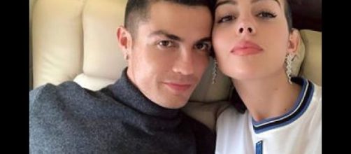 Georgina organizza un party per Cristiano Ronaldo prima di partire per Sanremo