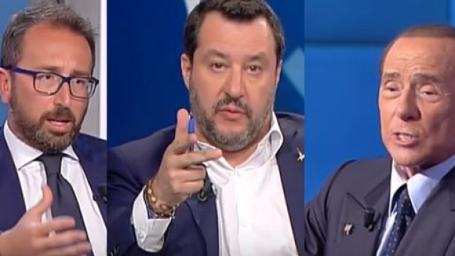 Alfonso Bonafede ha ironicamente come la maggioranza sembra parlare con testi scritti da Salvini e Berlusconi.