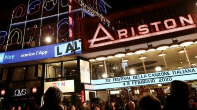 Festival di Sanremo: i personaggi più pagati nella storia