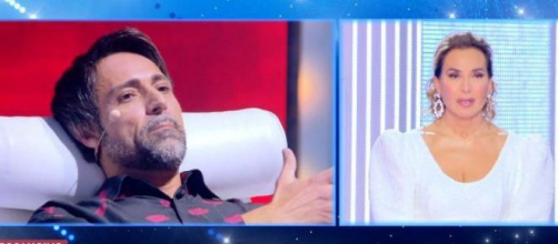 Il fidanzato di Antonella Elia sbugiardato dalla macchina della verità.