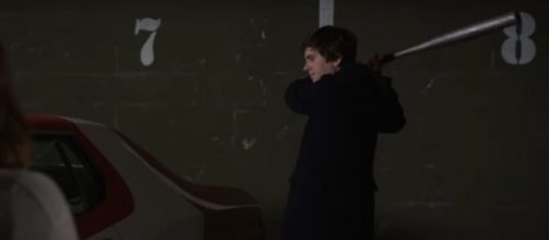 Shaun (Freddie Highmore) takes a swing at Lea's vintage car on 'The Good Doctor,' but unleashes his feelings instead. [Image source: ABC/YouTube]